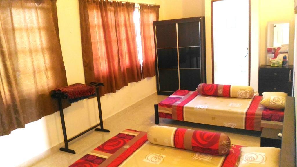 Formula One Bed And Breakfast F1 Sepang Klia Klia2 Kuala Lumpur International Airport Transit Nilai Exterior photo